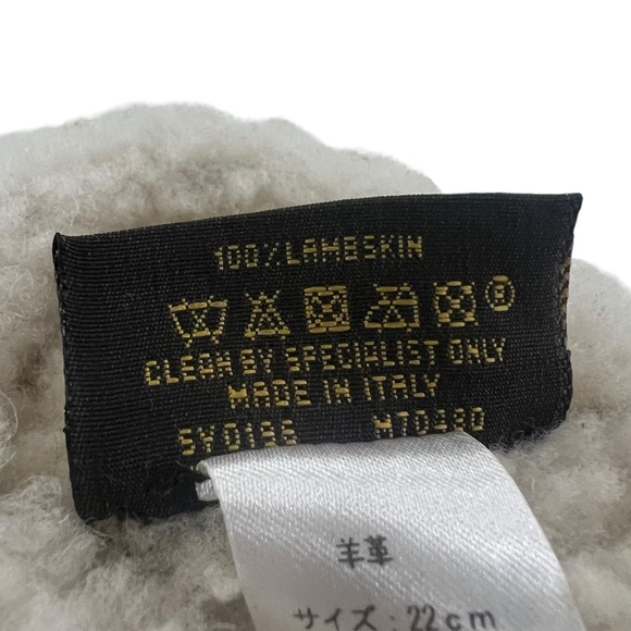 Louis Vuitton Monogram Shearling Mouton Gloves - Picture 5 of 5